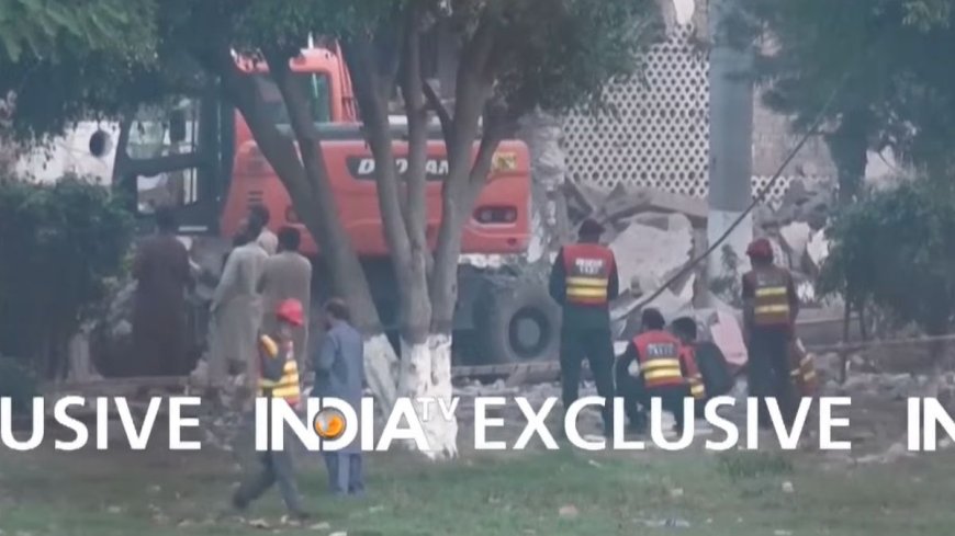 Video: भारतीय सेना ने तबाह किया हाफिज सईद का अड्डा, तस्वीरों में नजर आई बर्बादी