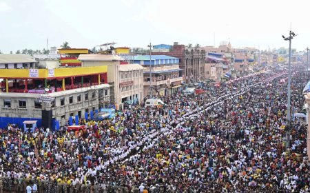 भगवान जगन्नाथ की रथ यात्रा में भगदड़ से त्रास, 3 श्रद्धालुओं की जान गई