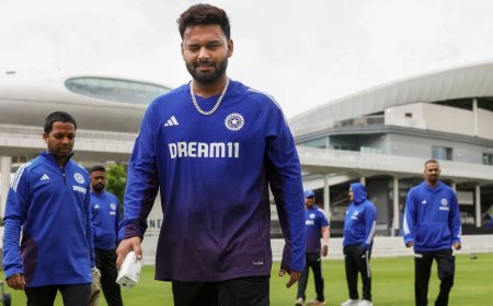 ऋषभ पंत की ऐतिहासिक वापसी: आलोचनाओं को झूठलाते हुए दो शतक बनाए, बन गए पहले विदेशी विकेटकीपर