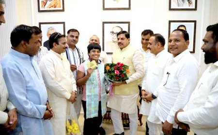 मुख्यमंत्री मोहन यादव ने प्रियांशी प्रजापति को दी सराहना, खुशी की राशि से मध्यप्रदेश को किया गौरवान्वित