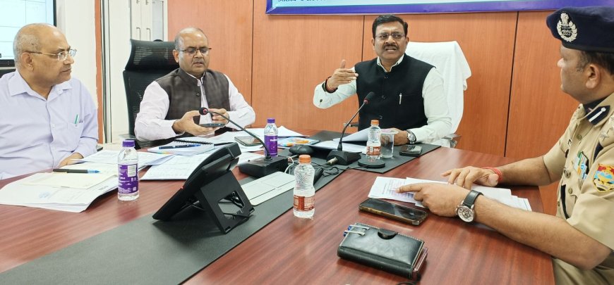 UTTARAKHAND:-हिमाचल प्रदेश जाएगा यूएसडीएमए का विशेषज्ञ दल,हिमाचल में अतिवृष्टि से उत्पन्न स्थितियों से निपटने के तौर-तरीकों का अध्ययन करेगा विशेषज्ञ दल