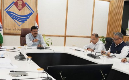 UTTARAKHAND: राज्य गंगा समिति की 18वीं बैठक में गंगा के संरक्षण को प्राथमिकता, समय सीमा के भीतर कार्य पूर्ण करने के निर्देश