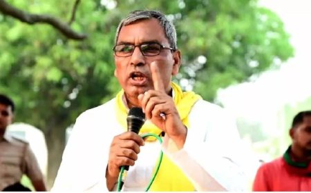 उत्तर प्रदेश में सपा की राजनीति: A से अराजकता, B से भ्रष्टाचार, C से चोरी और D से दलाली - ओम प्रकाश राजभर की तीखी टिप्पणियाँ