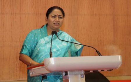 BIG BREAKING: दिल्ली की मुख्यमंत्री रेखा गुप्ता पर हमला, सुरक्षा पर उठे सवाल