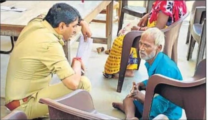 दिव्यांग की फरियाद सुनने थानेदार ने छोड़ी कुर्सी, जमीन पर बैठकर सुनी शिकायत!