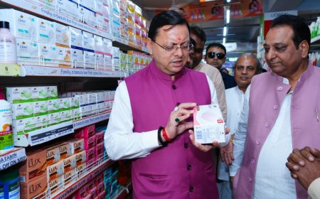 मुख्यमंत्री पुष्कर सिंह धामी ने पटेलनगर में ‘जीएसटी बचत उत्सव’ के तहत जागरूकता कार्यक्रम में बढ़-चढ़कर लिया हिस्सा