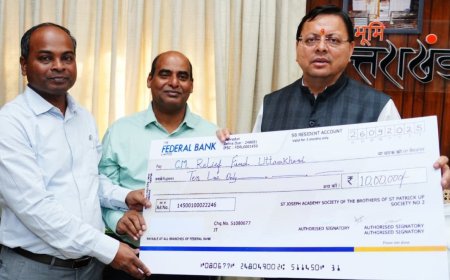 Dehradun:-सेंट जोसेफ अकादमी,स्कूल प्रबंधन ने सीएम धामी से मुलाकात कर आपदा पुनर्निर्माण के कार्यों के लिए मुख्यमंत्री राहत कोष में प्रदान की ₹10 लाख की धनराशि