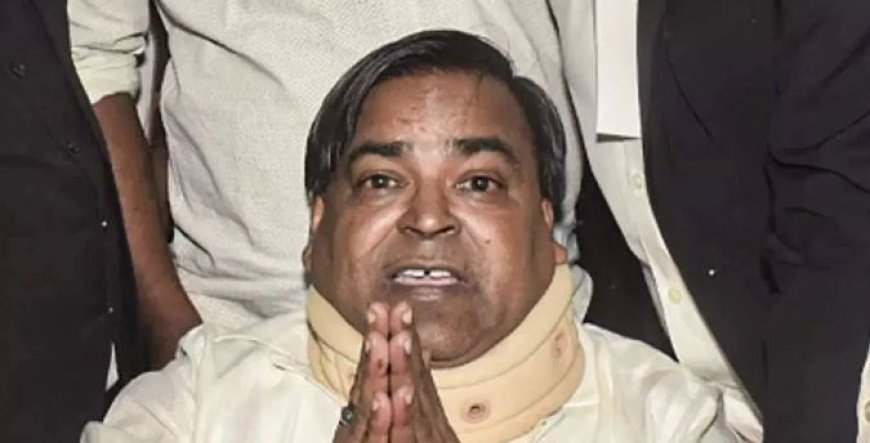 गायत्री प्रसाद प्रजापति पर जेल में हमला, गंभीर चोटें आईं