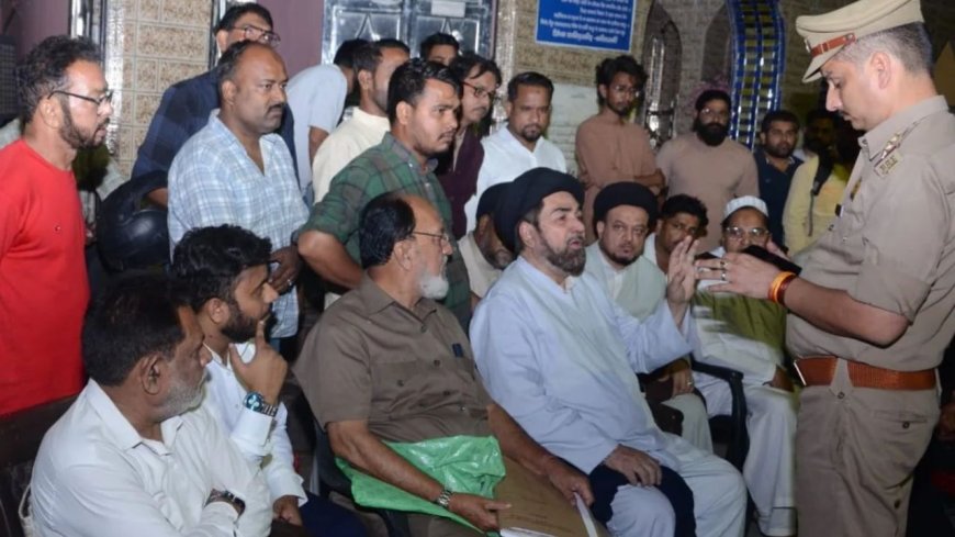 UP News: मौलाना कल्बे जव्वाद और उनके साथियों पर हमला, कई लोगों के खिलाफ नामजद तहरीर, जांच में जुटी पुलिस