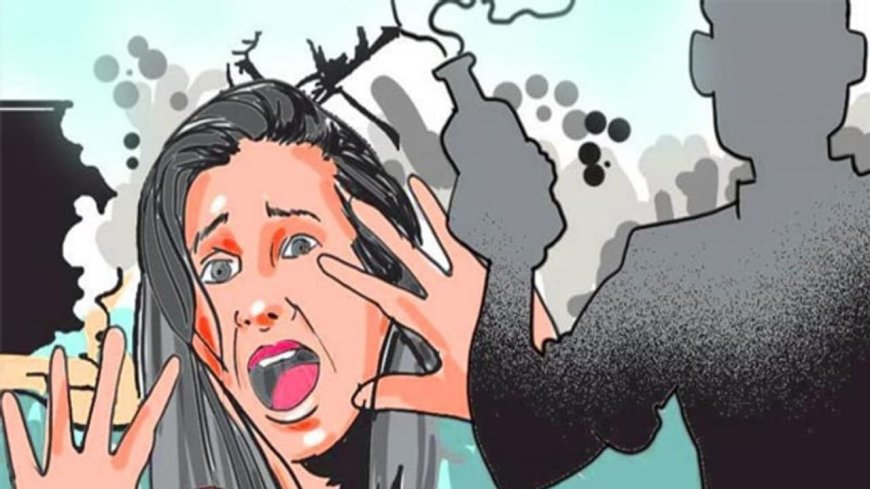 दिल्ली विश्वविद्यालय की छात्रा पर एसिड अटैक, दोनों हाथ जले, पीड़िता बोली- 'वो मेरा पीछा करता था'