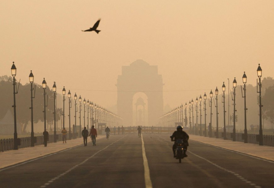 दिल्ली में हवा की गुणवत्ता खराब, AQI 400 पार, लोगों का जीना बेहाल!