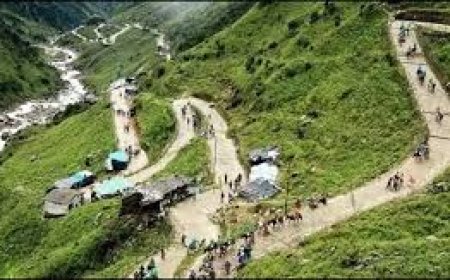 केदारनाथ धाम यात्रा मार्ग पर स्वास्थ्य सुरक्षा के लिए सुदृढ़ इंतजाम, 200 स्वास्थ्य कर्मी और 12 एंबुलेंस हमेशा तत्पर