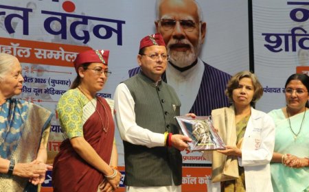 नारी शक्ति वंदन अधिनियम: विकसित भारत की नींव, 11 महिलाओं को सम्मानित - सीएम धामी