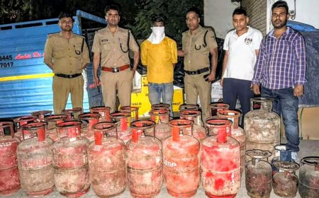 दून पुलिस ने 32 अवैध LPG सिलेंडर समेत अभियुक्त को पकड़ा, गैस सिलेंडरों की कालाबाजारी पर कार्रवाई जारी