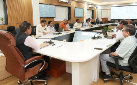 उत्तराखंड वन संसाधन प्रबंधन समिति की उच्चाधिकार समिति की बैठक, मुख्य सचिव श्री आनन्द बर्द्धन की अध्यक्षता में संपन्न