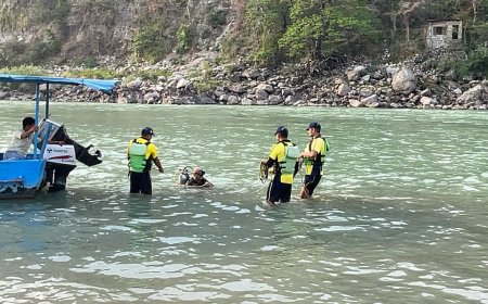 ऋषिकेश में गंगा नदी के रैपिड क्षेत्र में युवक के डूबने की घटना, SDRF का सर्च अभियान जारी