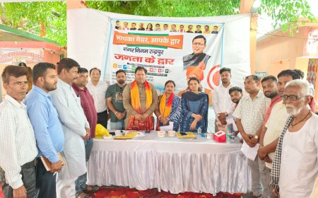 महापौर विकास शर्मा का 'जनता के द्वार अभियान': संजय नगर खेड़ा में बहुद्देशीय शिविर का सफल आयोजन