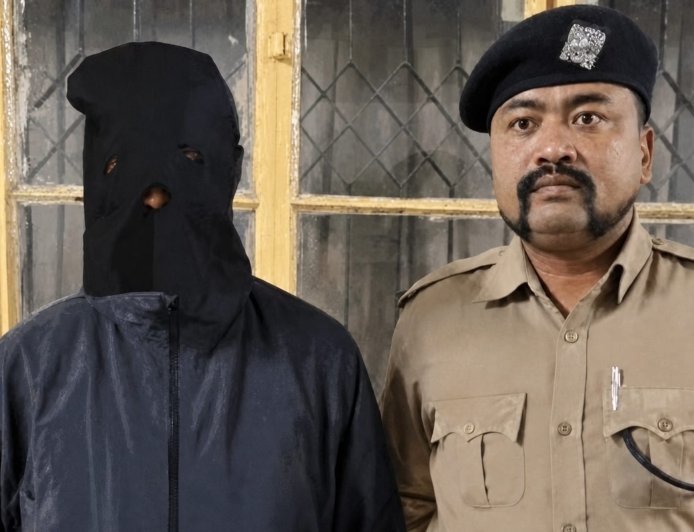 उत्तराखंड: पहचान छिपाकर हिंदू युवतियों को फंसाने वाले युवक की गिरफ्तारी, धर्म परिवर्तन का बनाता था दबाव