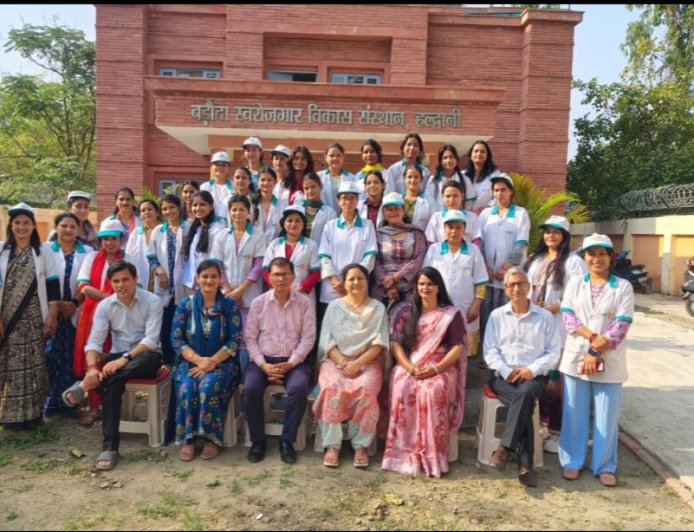 आरसेटी हल्द्वानी में 35 दिवसीय ब्यूटी प्रैक्टिशनर ट्रेनिंग का सफल समापन, 34 महिलाओं ने सीखी नई तकनीकें