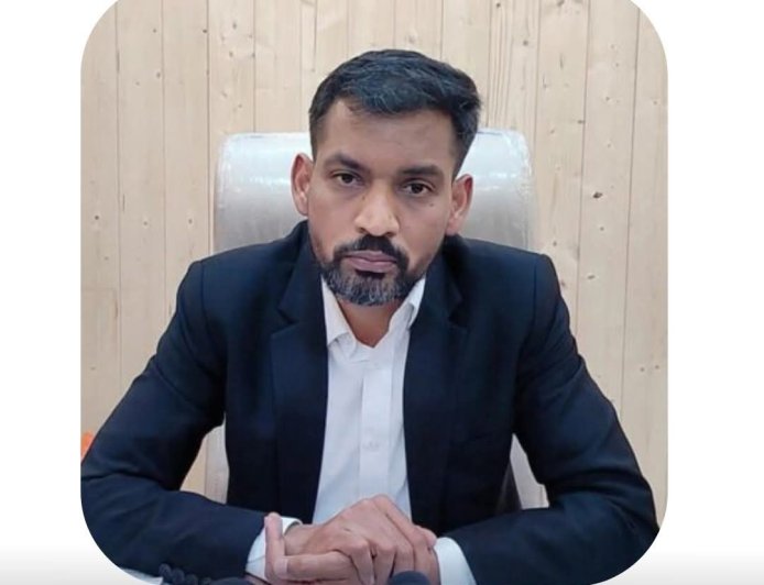 देहरादून के 66वें डीएम आशीष चौहान: इतिहास और प्रशासनिक पहल