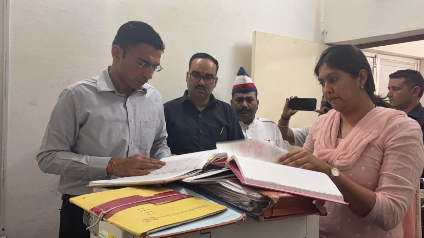 उत्तराखंड में डीएम का छापा: सब रजिस्टार कार्यालय में हुआ बड़ा खुलासा