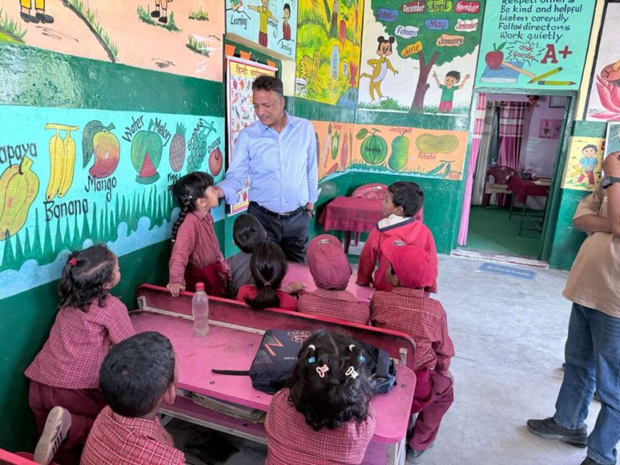 नैनीताल में शिक्षकों की अनुपस्थिति पर सीडीओ का सख्त एक्शन, दो स्कूलों का किया निरीक्षण
