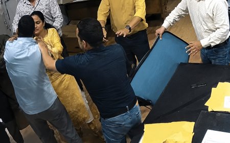 परीक्षा में नकल के दौरान छात्र की पिटाई: दरोगा पिता पर शिक्षकों के साथ मारपीट का आरोप