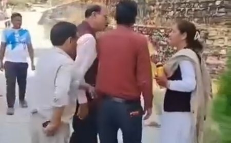 मंत्री सुबोध उनियाल का मतदान केंद्र में विवाद, राजनीतिक हलचल मची