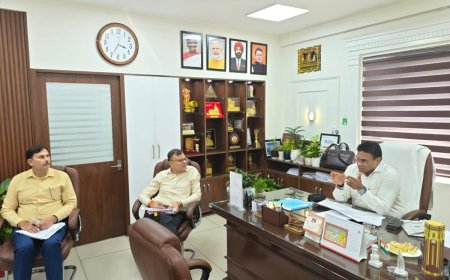 देहरादून: बिल्डरों के पंजीकरण एवं अवैध निर्माण पर सख्त नियंत्रण के निर्देश