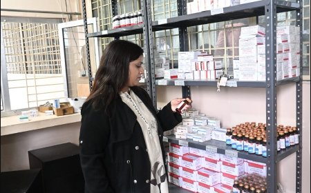 अल्मोड़ा में ख़तरनाक एक्सपायरी दवाओं की बिक्री, ड्रग इंस्पेक्टर और विधिक सेवा प्राधिकरण की सख्त कार्रवाई