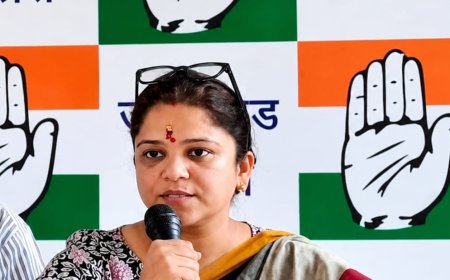 आपातकाल: डॉ. प्रतिमा सिंह की नजर में आवश्यक निर्णय जो देश, लोकतंत्र और संविधान की रक्षा के लिए था