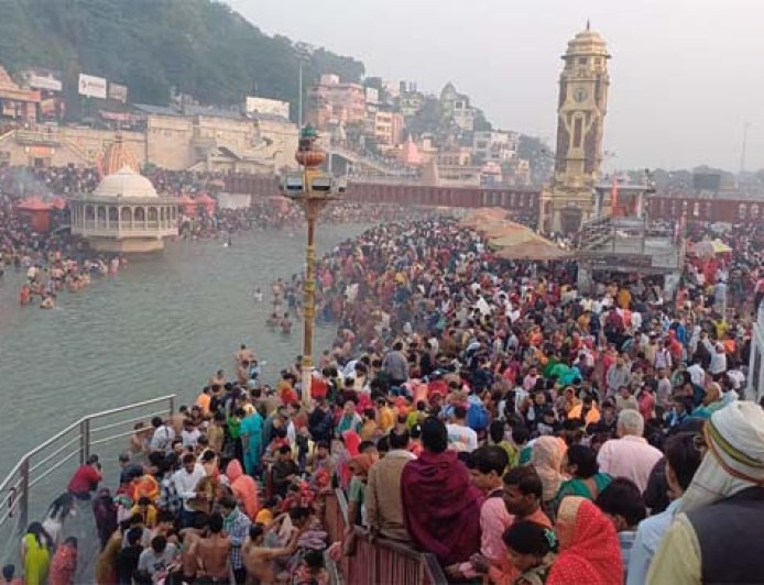 हरिद्वार कुंभ मेला 2027: केंद्र सरकार ने स्वच्छता और अपशिष्ट प्रबंधन के लिए ₹115.61 करोड़ की मंजूरी, 13 हजार से ज्यादा हाईटेक शौचालय होंगे स्थापित