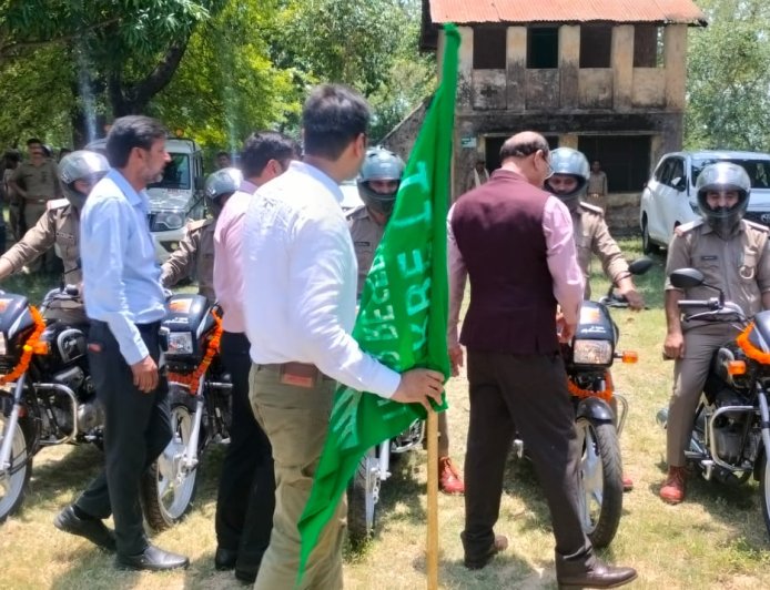 वन और वन्यजीव अपराधों पर लगेगी लगाम: कॉर्बेट में सघन गश्त और त्वरित कार्रवाई के लिए बेड़े में शामिल हुईं 10 नई मोटरसाइकिलें