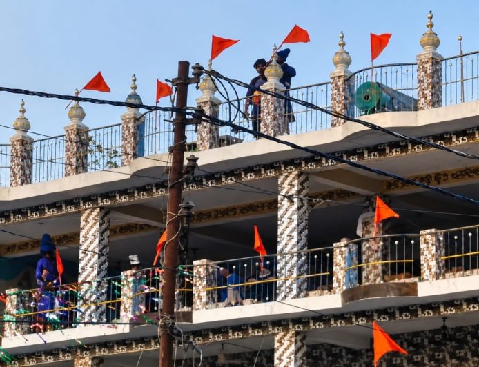 नगरासू गुरुद्वारे में तनाव: कर्णप्रयाग कांड की चिंगारी का असर