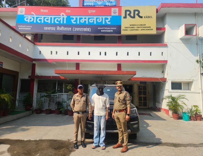रामनगर में पुलिस का बड़ा एक्शन: जिला बदर होते हुए भी मास्टरमाइंड गिरफ्तार, स्कोर्पियो लूटकांड का पर्दाफाश!