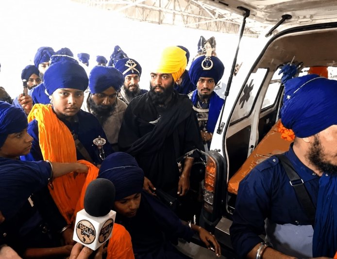 जेल से रिहा निहंगों का स्वागत समारोह: बाबा जसदीप सिंह पर हमले की कोशिश