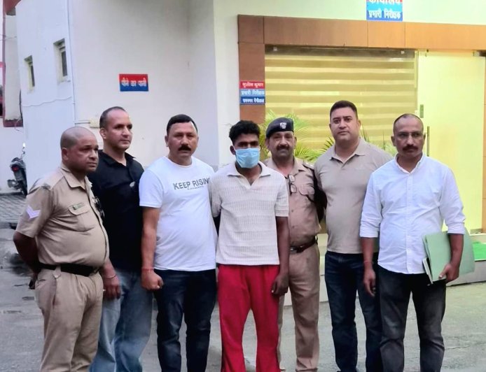 रामनगर का कुख्यात लूटेरा साहिल गिरफ्तार: ग्रेटर नोएडा में हुआ ‘गेम ओवर’!