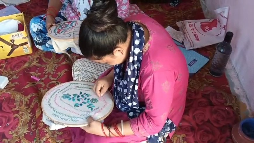 नैनीताल में नाबार्ड की पहल: कढ़ाई एवं वस्त्र अलंकरण से महिलाओं का आर्थिक सशक्तिकरण