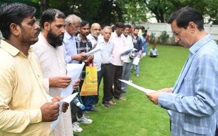 हल्द्वानी में आयुक्त का जनता दरबार: जमीन जालसाजी पर कड़ा एक्शन