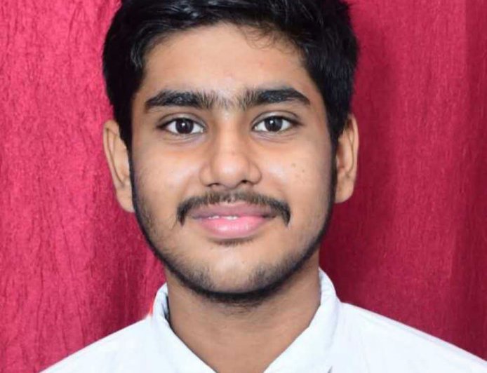 हल्द्वानी में दुखद सड़क हादसा: कराटे कोच के इकलौते बेटे की मौत से परिवार में छाया मातम