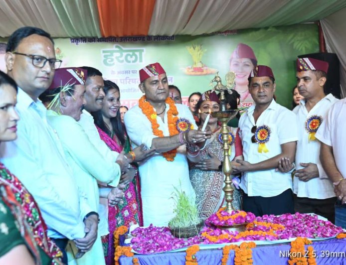भीमताल का ऐतिहासिक हरेला मेला हुआ शुरू, कैबिनेट मंत्री राम सिंह कैड़ा ने किया उद्घाटन