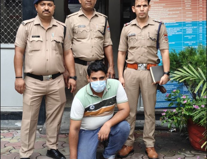 हल्द्वानी : अभद्रता और धमकी भरे वीडियो वायरल करने वाले आरोपी का गिरफ्तार होना