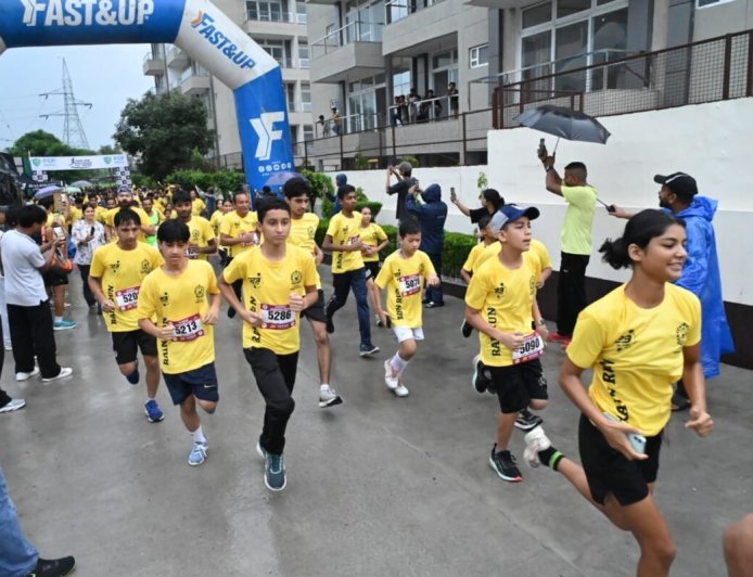 हल्द्वानी: 23 TRI Club की “रेन रन” में 700 से अधिक धावकों की शानदार भागीदारी