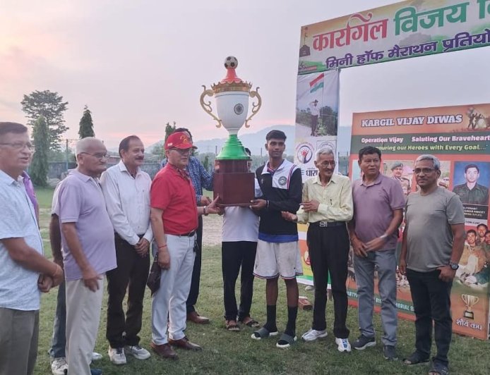 लैंसडौन लायंस ने पहली बार जीता कारगिल विजय कप, फुटबॉल में नया इतिहास रचते हुए
