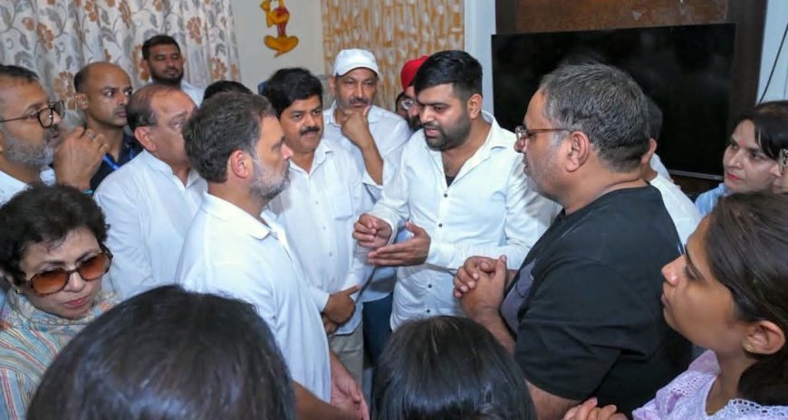राहुल गांधी ने देहरादून में अमर मेहता के परिवार से की संवेदनाएँ व्यक्त, टेंट दुर्घटना पर जताया दुख