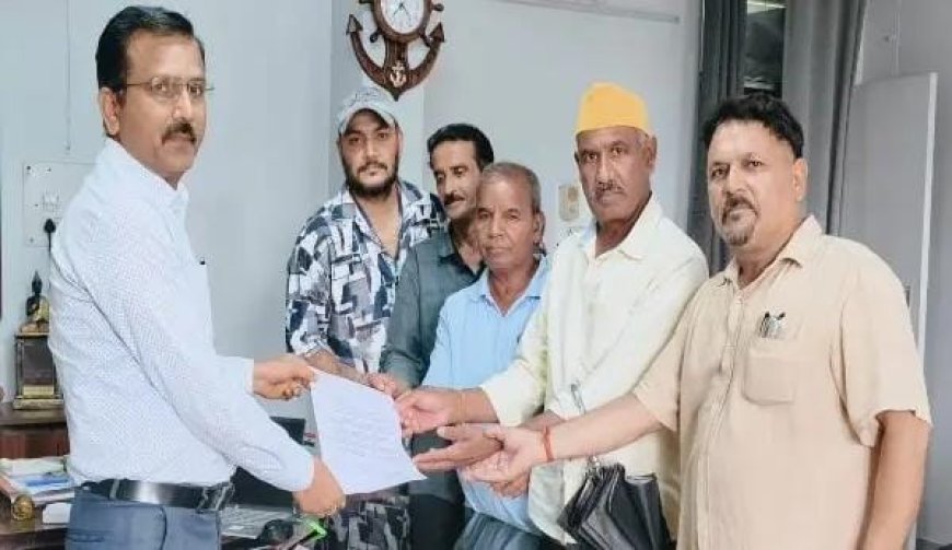 सीएम धामी को ज्ञापन: कारगिल शहीद भगत सिंह नेगी के नाम पर केंद्रीय विद्यालय और नगर का मुख्य द्वार