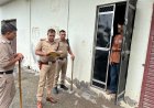 दून पुलिस की कड़ी कार्रवाई: फरार आरोपी की मुनादी ढोल-नगाड़ों के साथ