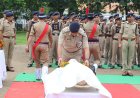 पुलिस लाइन में राजकीय सम्मान के साथ दी गई मुख्य आरक्षी बालम सिंह राणा को अंतिम सलामी