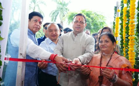 मुख्यमंत्री ने ‘मुख्यमंत्री सशक्त बहना उत्सव योजना’ के तहत स्वयं सहायता समूहों के स्टॉलों का किया शुभारंभ
