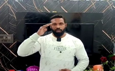 मोहम्मद दीपक पर दर्ज एफआईआर पर सुप्रीम कोर्ट की रोक, सोशल मीडिया बैन भी हटाया